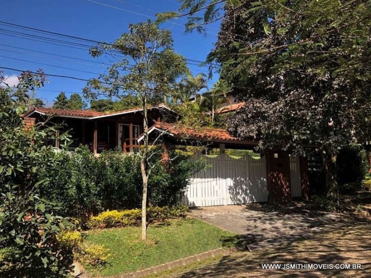 Casa de Condomínio à venda com 3 quartos, 237m² - Foto 2