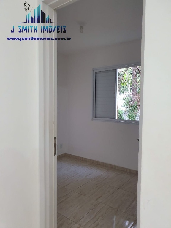 Apartamento à venda com 2 quartos, 49m² - Foto 13