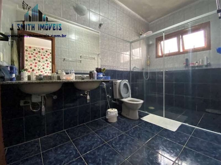 Casa de Condomínio à venda com 3 quartos, 361m² - Foto 31