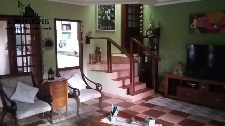 Casa de Condomínio à venda com 3 quartos, 200m² - Foto 5