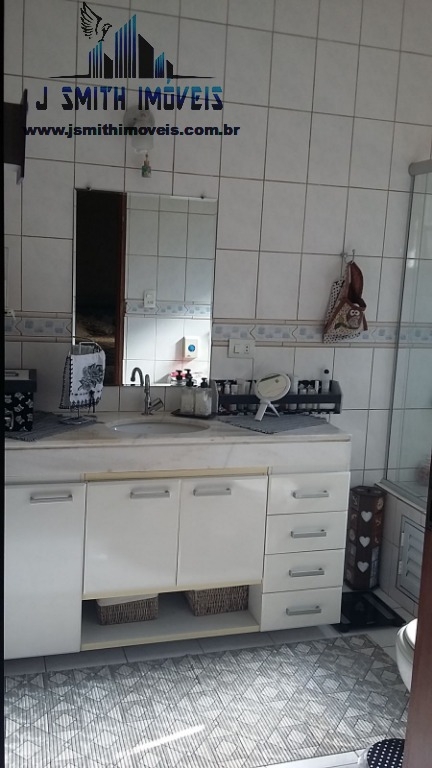 Casa de Condomínio à venda com 3 quartos, 200m² - Foto 17