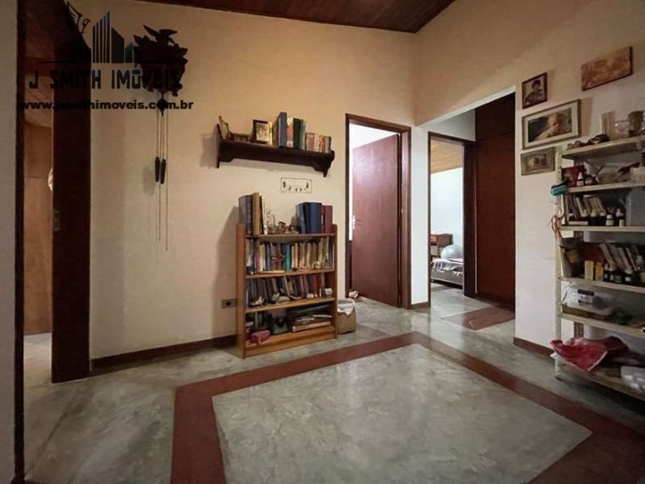 Casa à venda com 4 quartos, 209m² - Foto 15