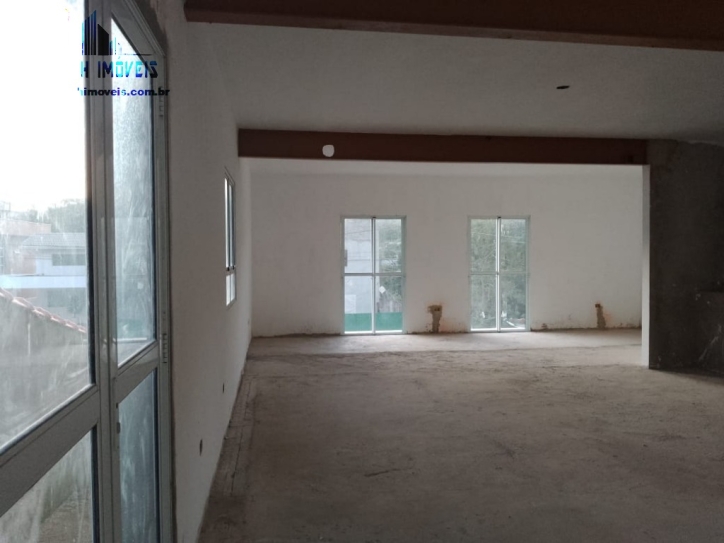 Casa à venda com 4 quartos, 282m² - Foto 2