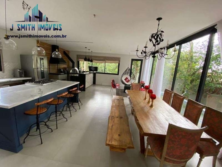 Casa de Condomínio à venda com 3 quartos, 427m² - Foto 11