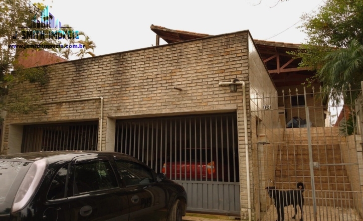 Casa de Condomínio à venda com 5 quartos, 300m² - Foto 1