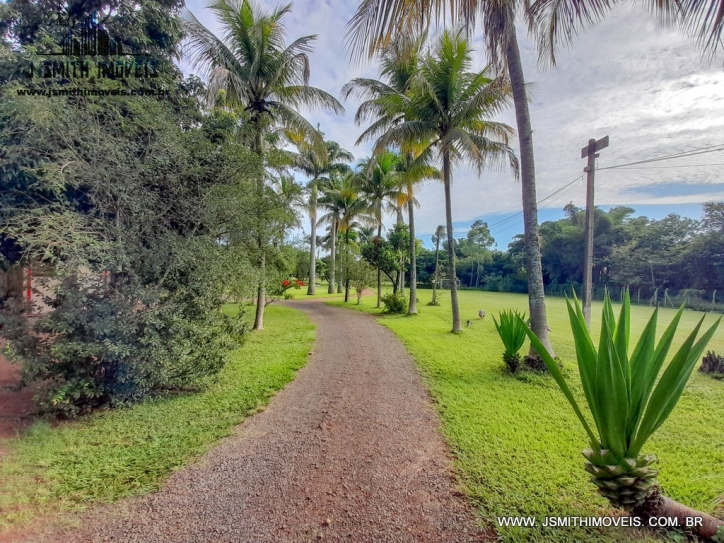 Fazenda à venda com 15 quartos, 2000m² - Foto 2