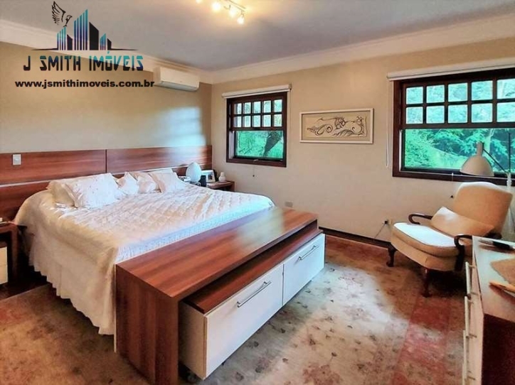 Casa de Condomínio à venda com 4 quartos, 421m² - Foto 36