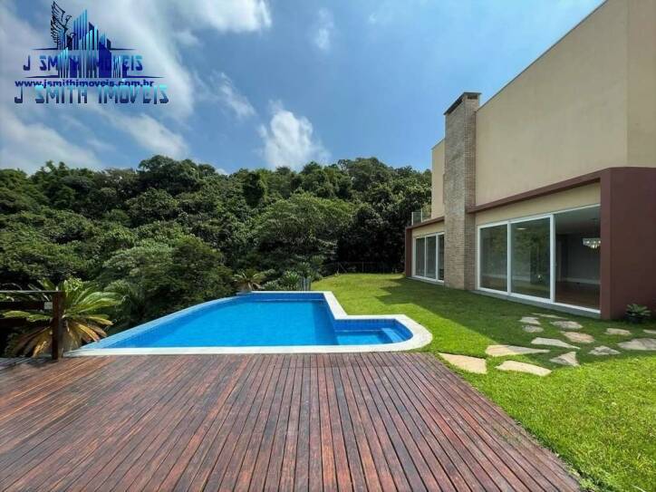 Casa à venda e aluguel com 4 quartos, 493m² - Foto 1