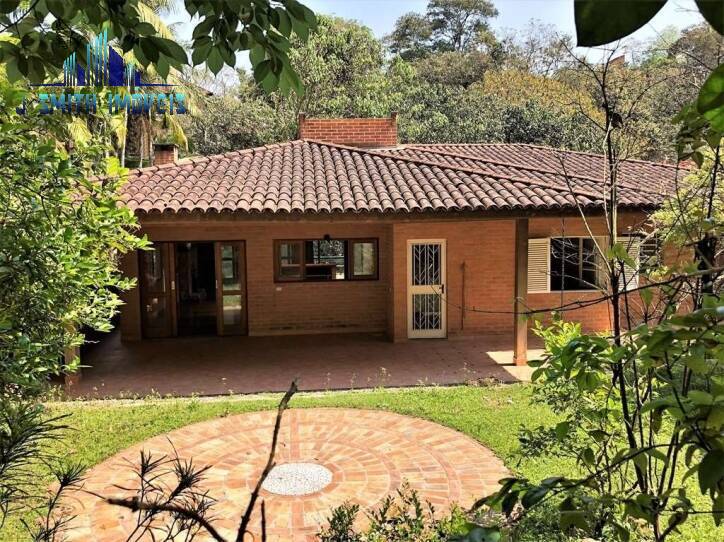 Casa de Condomínio à venda com 3 quartos, 233m² - Foto 1