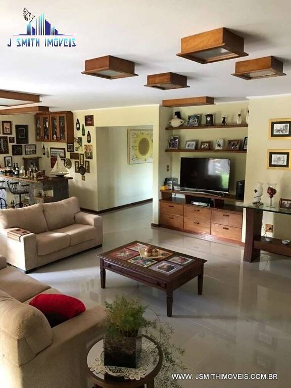 Casa de Condomínio à venda com 4 quartos, 700m² - Foto 25