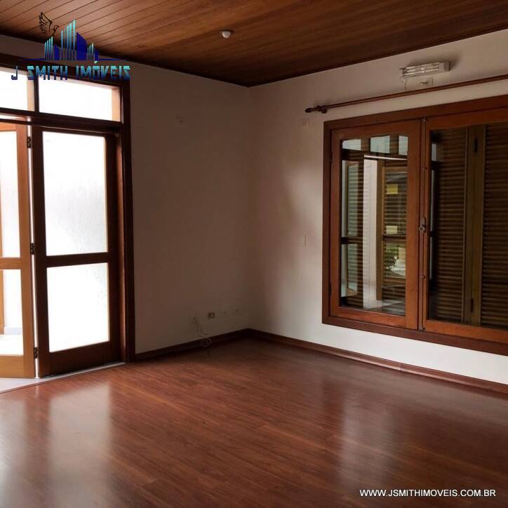 Casa de Condomínio à venda com 3 quartos, 600m² - Foto 7