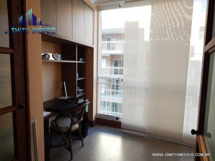 Apartamento à venda com 3 quartos, 196m² - Foto 29