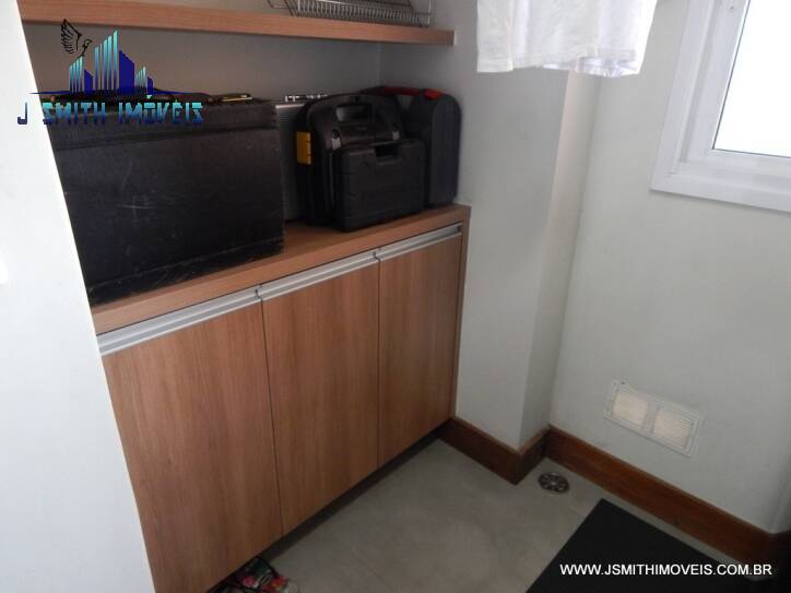 Apartamento à venda com 3 quartos, 196m² - Foto 31