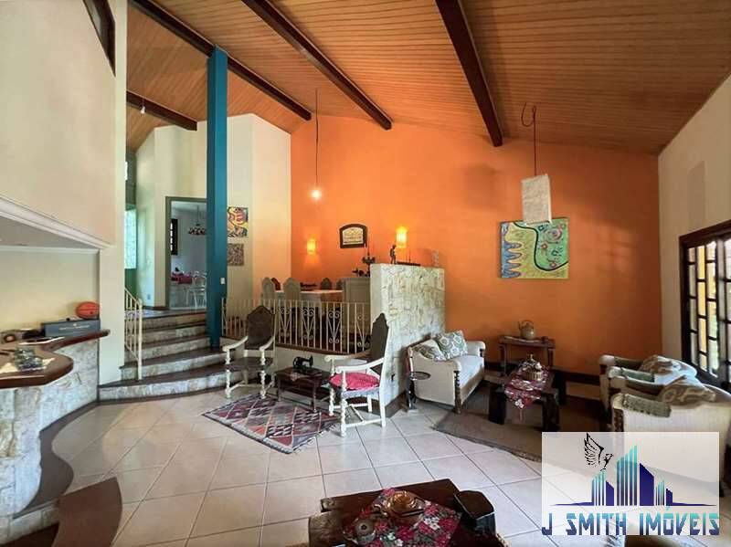 Casa à venda com 3 quartos, 2380m² - Foto 6