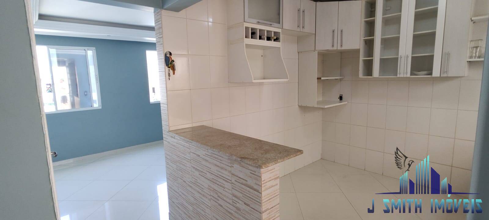 Casa à venda e aluguel com 3 quartos, 82m² - Foto 9