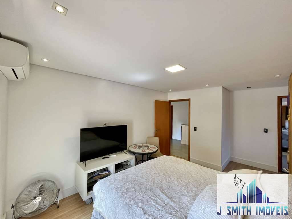 Casa à venda com 5 quartos, 302m² - Foto 37