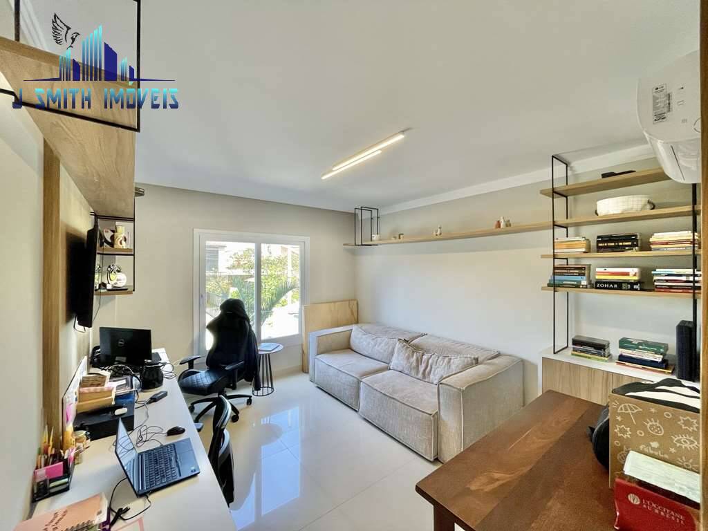 Casa à venda com 4 quartos, 358m² - Foto 12