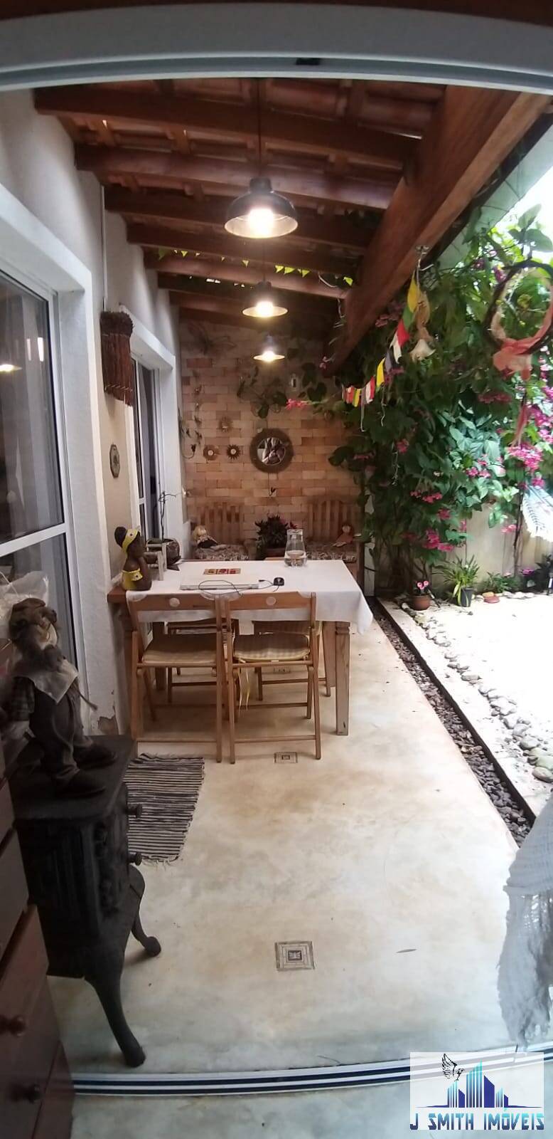 Casa à venda e aluguel com 3 quartos, 120m² - Foto 9