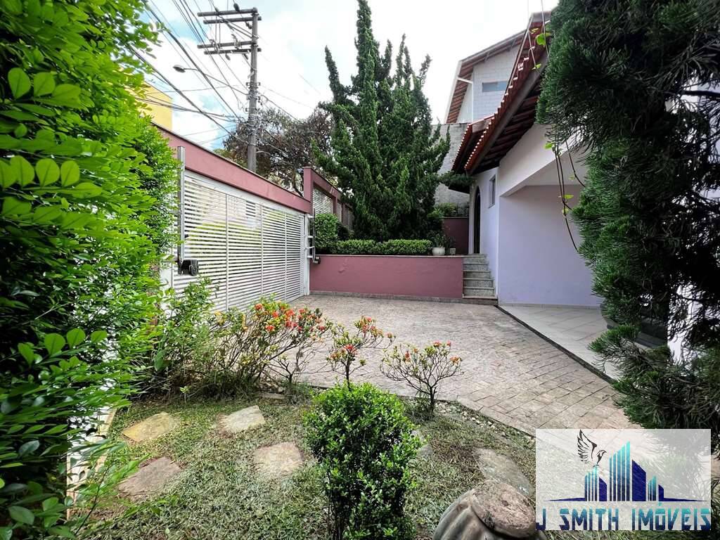 Casa à venda com 3 quartos, 360m² - Foto 4