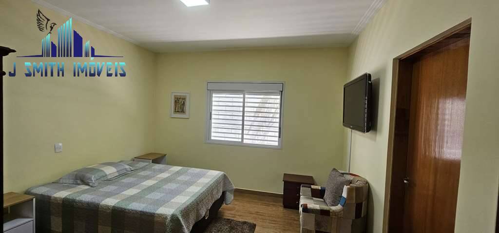 Casa à venda com 3 quartos, 358m² - Foto 28