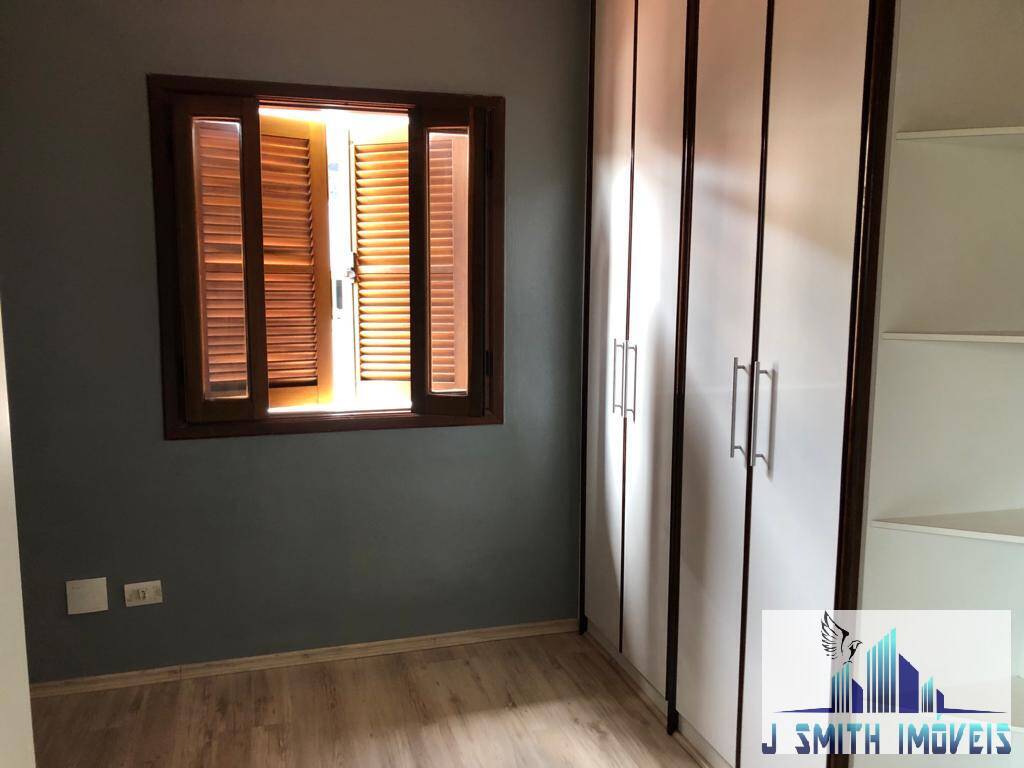 Casa à venda com 4 quartos, 250m² - Foto 26