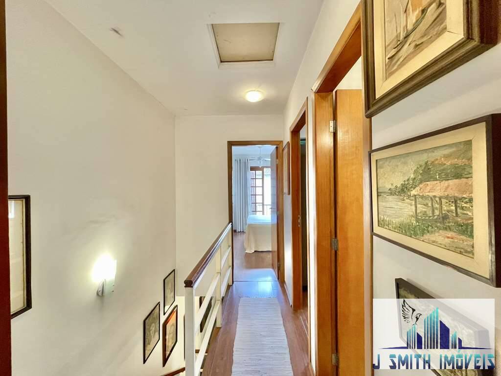 Casa à venda com 3 quartos, 81m² - Foto 12