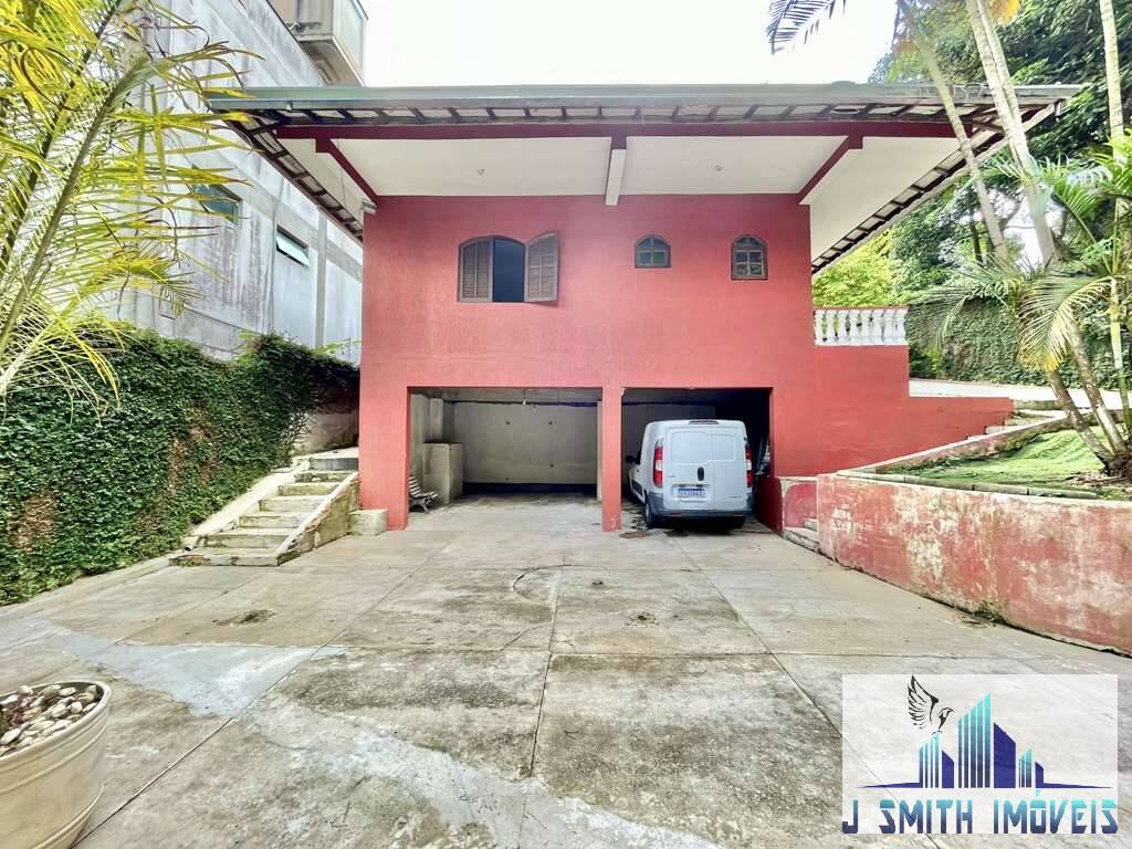 Casa à venda com 3 quartos, 230m² - Foto 3