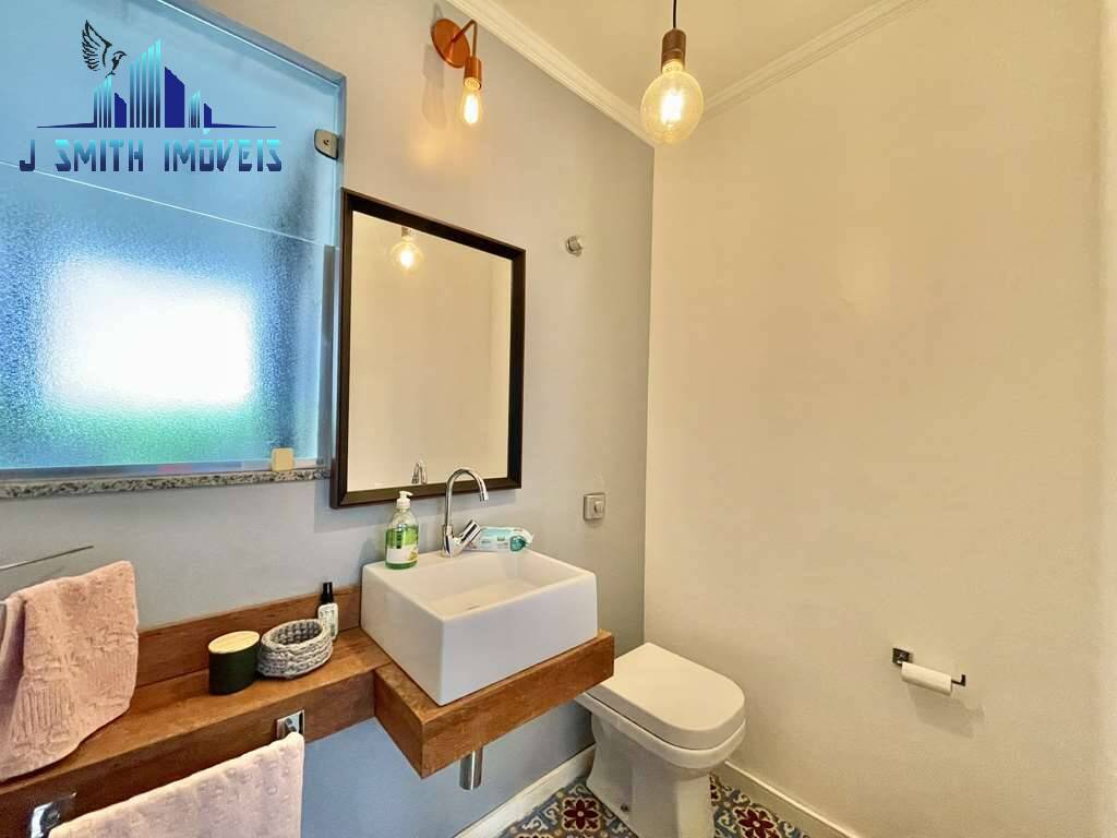 Casa à venda com 4 quartos, 380m² - Foto 17