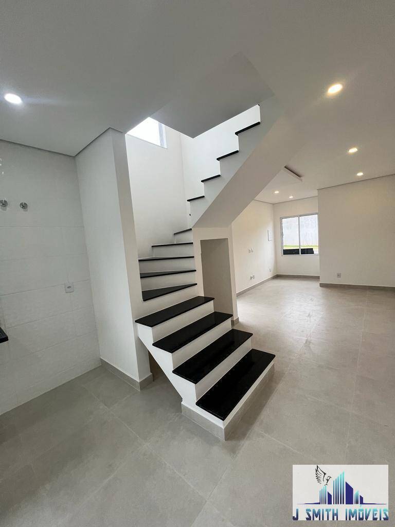 Casa à venda com 3 quartos, 96m² - Foto 5