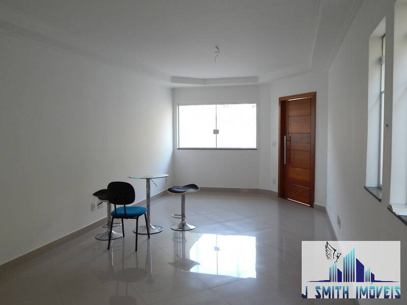 Casa à venda com 3 quartos, 129m² - Foto 2