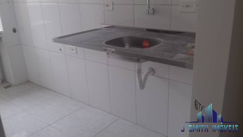 Apartamento à venda com 3 quartos, 55m² - Foto 3