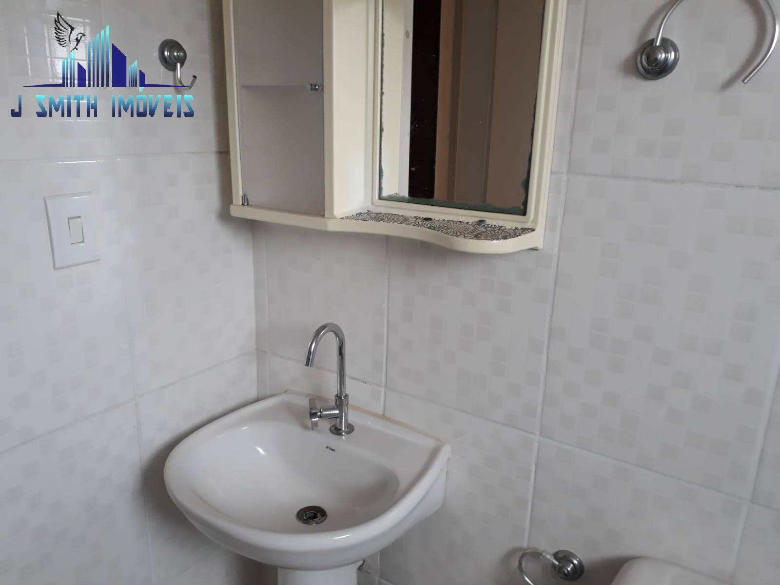 Apartamento à venda com 2 quartos, 44m² - Foto 14