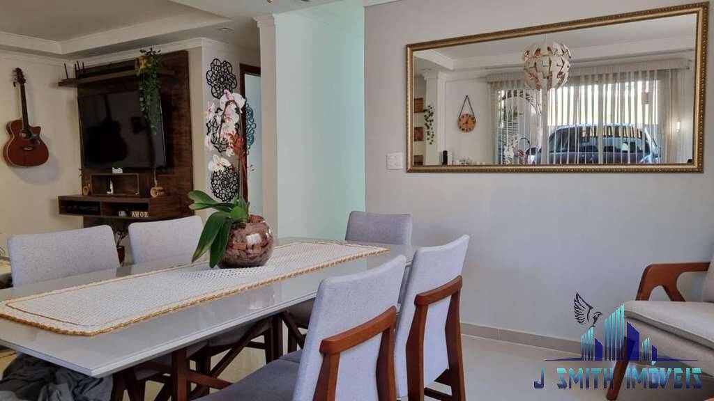 Casa à venda com 3 quartos, 183m² - Foto 7