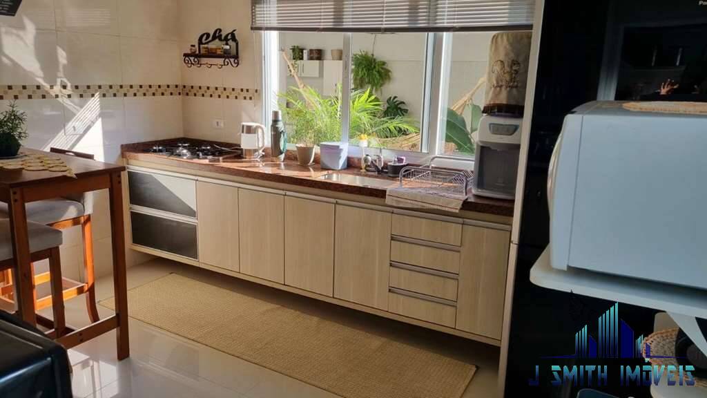 Casa à venda com 3 quartos, 183m² - Foto 10