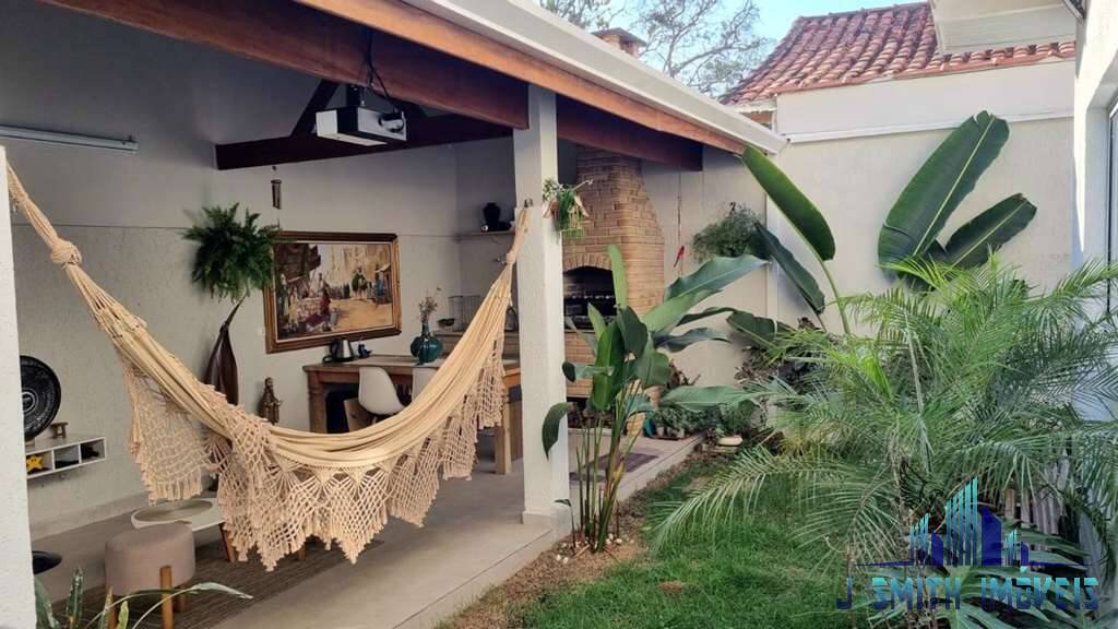 Casa à venda com 3 quartos, 183m² - Foto 18