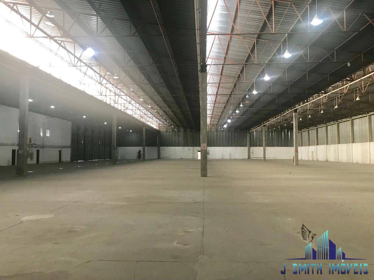 Depósito-Galpão-Armazém para alugar, 6055m² - Foto 1