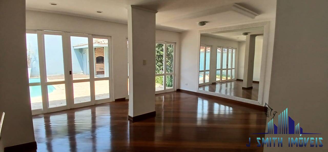 Casa para alugar com 3 quartos, 250m² - Foto 5