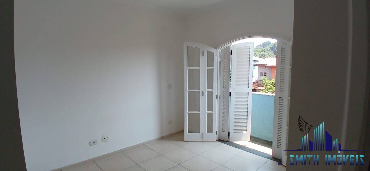 Casa para alugar com 3 quartos, 250m² - Foto 19