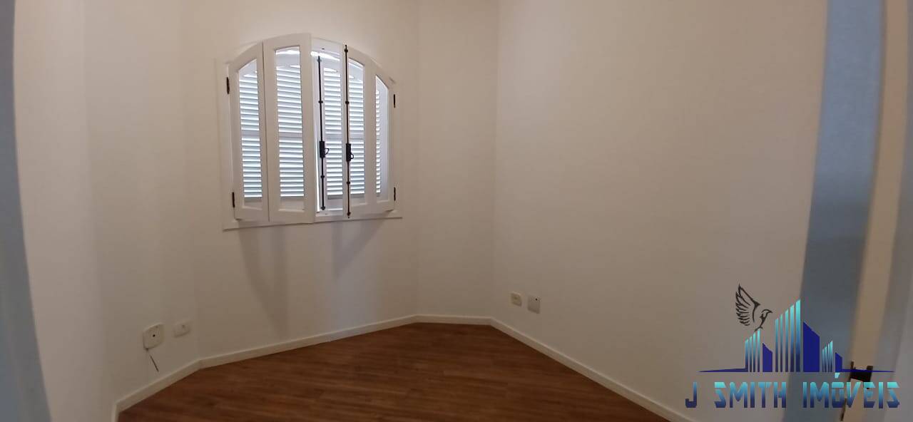 Casa para alugar com 3 quartos, 250m² - Foto 26