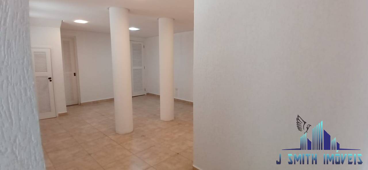 Casa para alugar com 3 quartos, 250m² - Foto 30