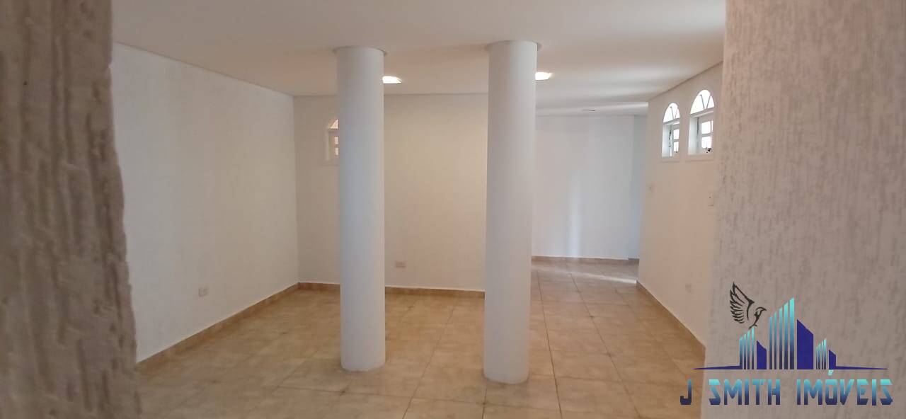 Casa para alugar com 3 quartos, 250m² - Foto 36