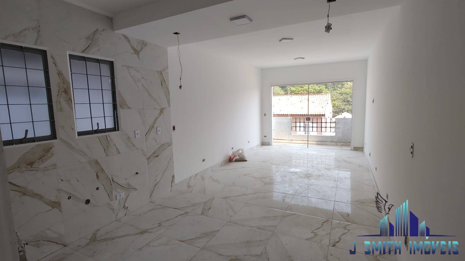 Casa à venda e aluguel com 3 quartos, 203m² - Foto 5