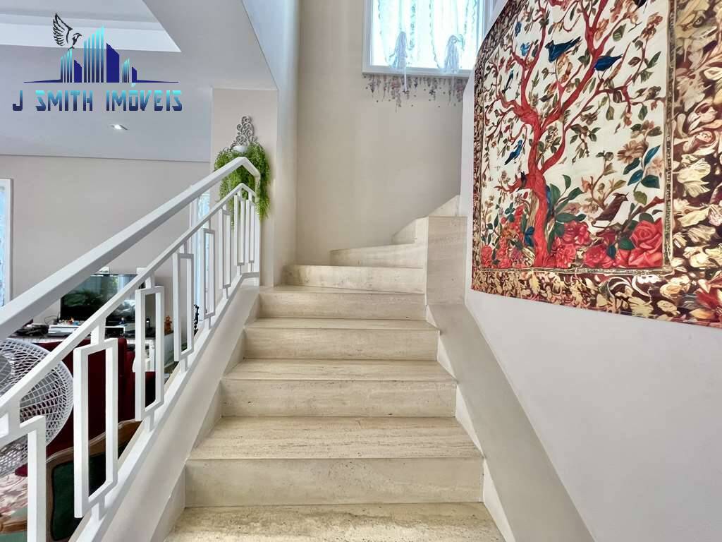 Casa à venda com 4 quartos, 268m² - Foto 22