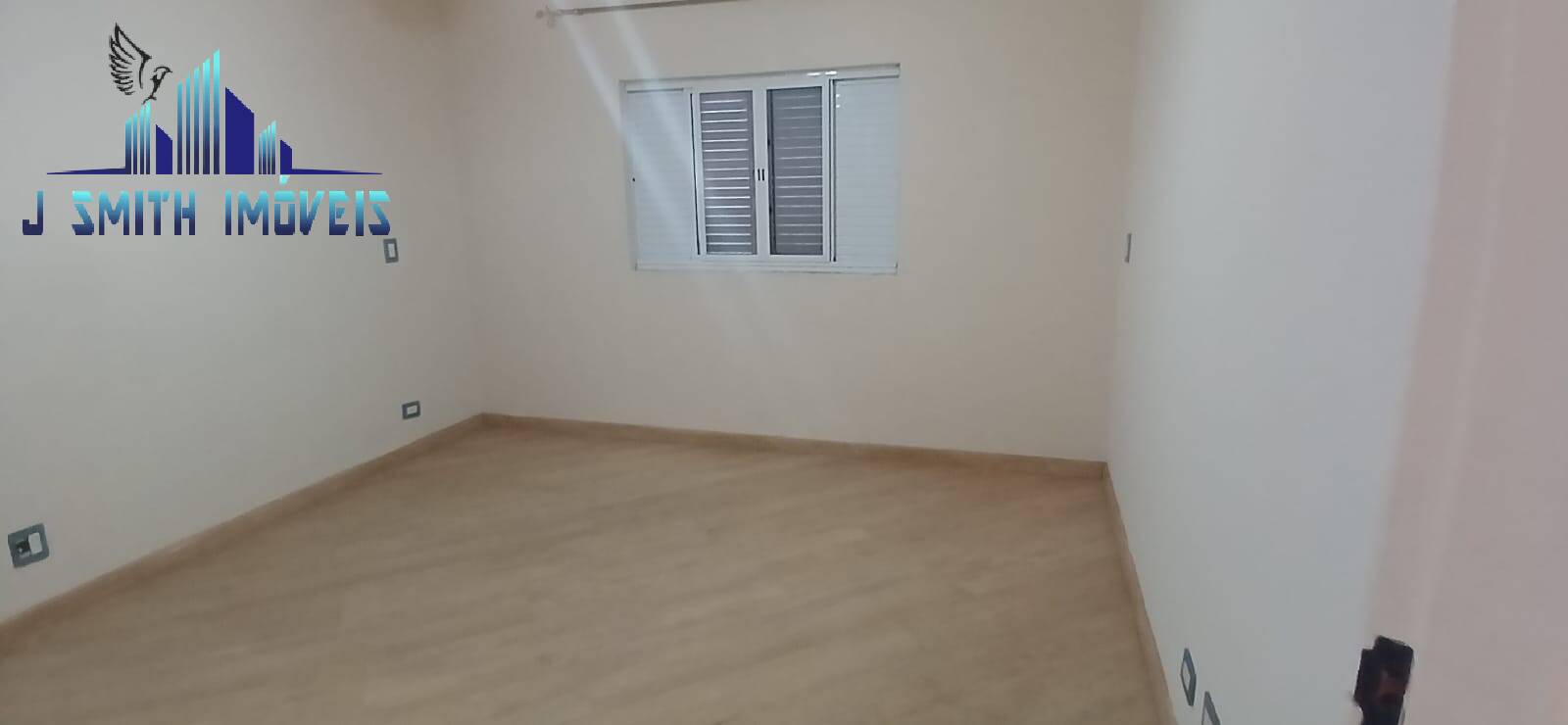 Casa para alugar com 3 quartos, 300m² - Foto 12