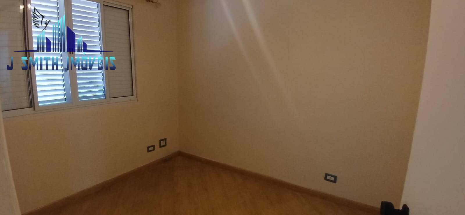 Casa para alugar com 3 quartos, 300m² - Foto 18