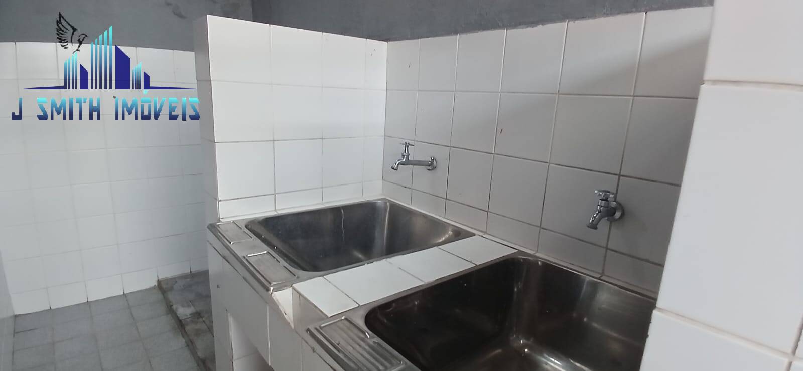 Casa para alugar com 3 quartos, 300m² - Foto 34