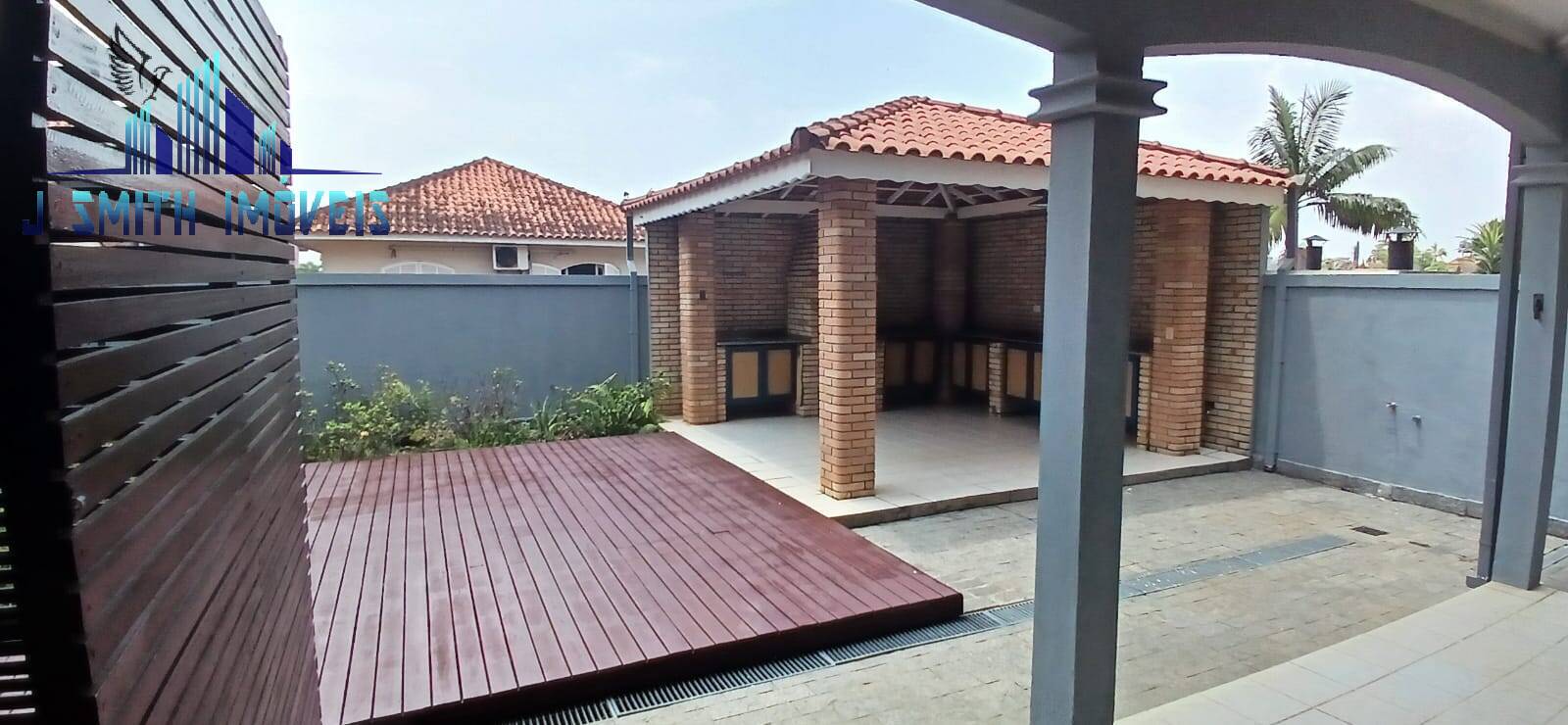 Casa para alugar com 3 quartos, 300m² - Foto 35