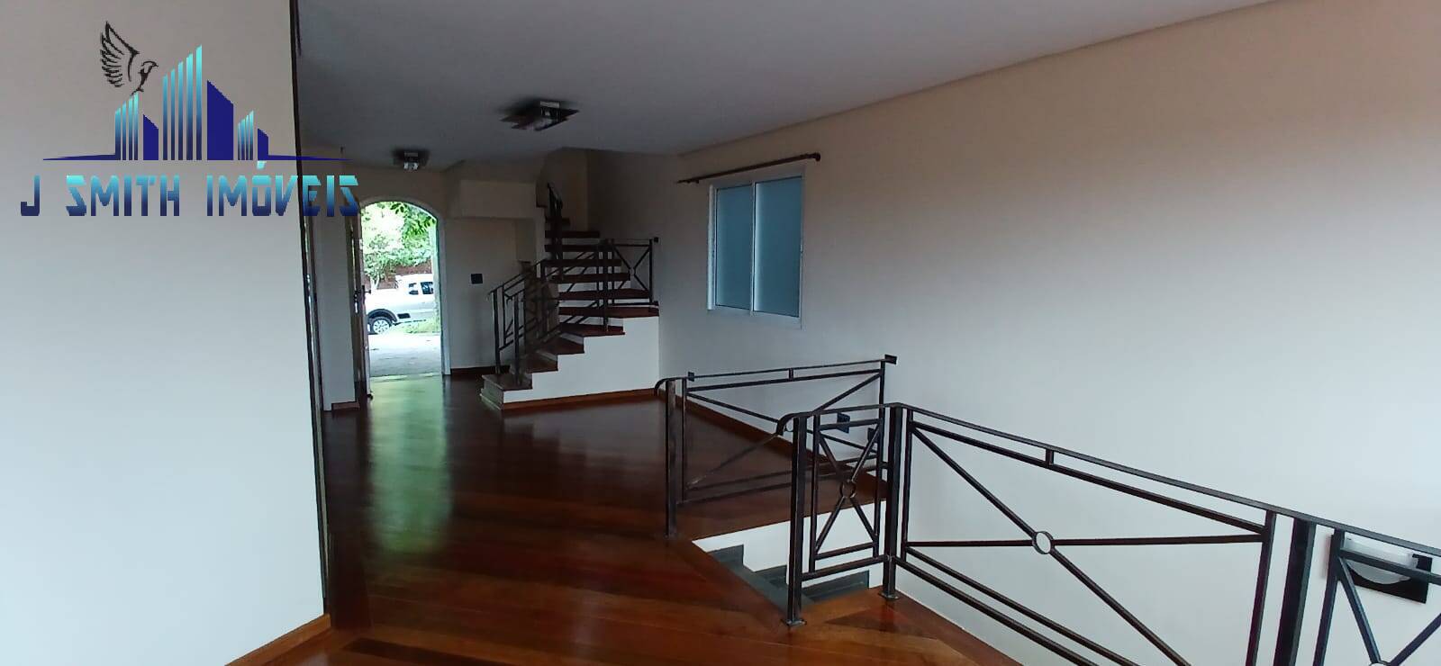 Casa para alugar com 3 quartos, 300m² - Foto 7