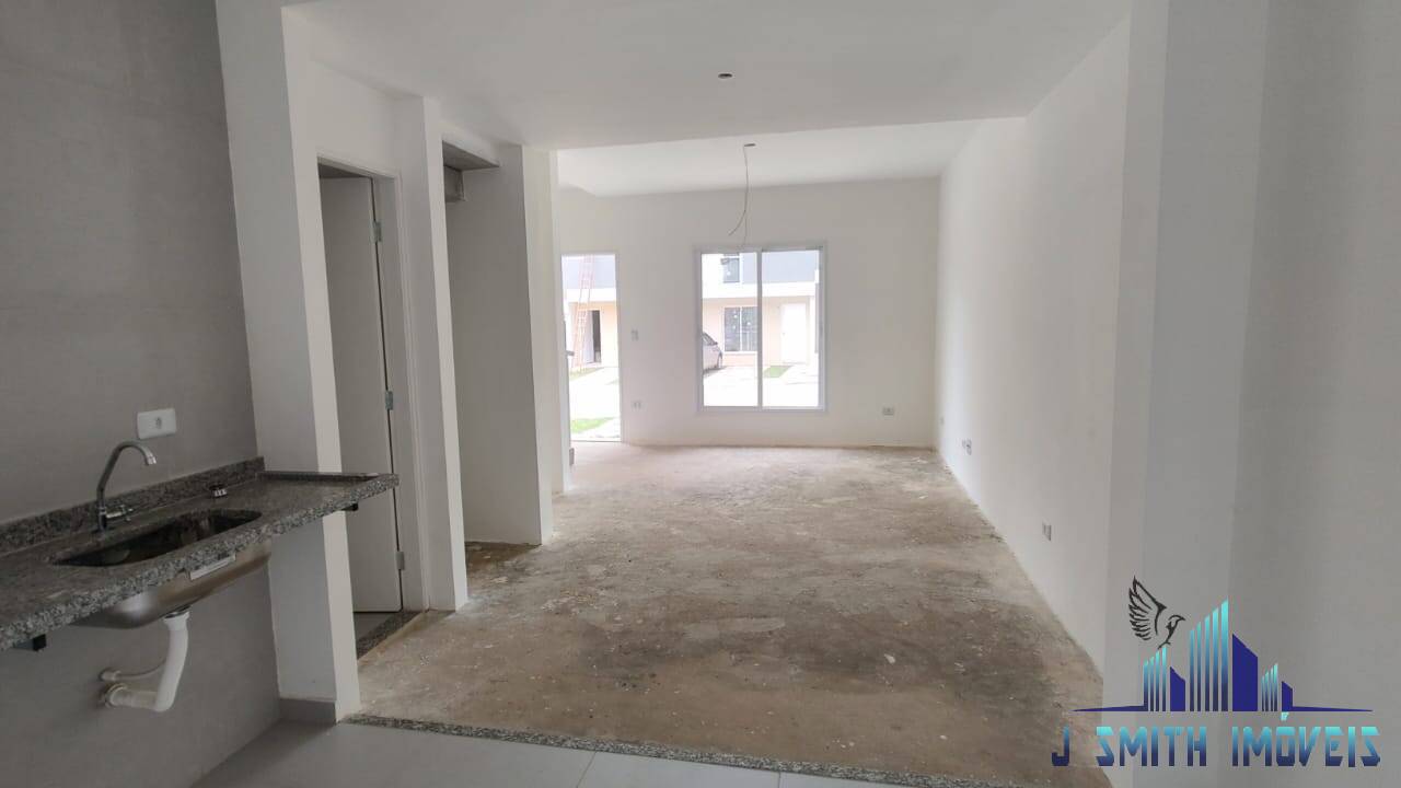 Casa à venda com 3 quartos, 100m² - Foto 18