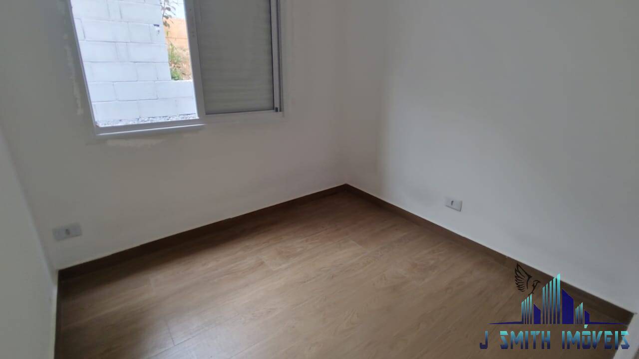 Casa à venda com 2 quartos, 75m² - Foto 6